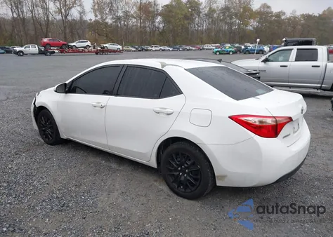 2017 Toyota Corolla Le z USA, uszkodzony, nr VIN 5YFBURHE1HP578451